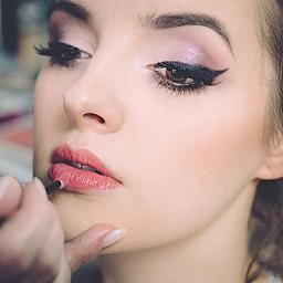 Aroma Beauty Lounge